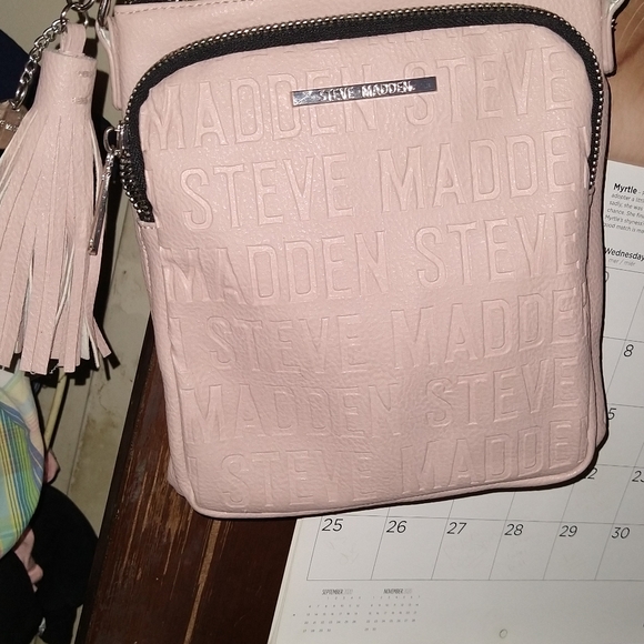 Steve Madden Handbags - Steve Madden Crossbody